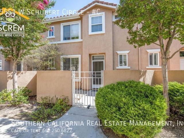 3 BR, 2.5 BA Apartment 25551 W Schubert Circle, Stevenson Ranch, CA 91381