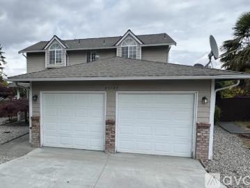 3 BR, 2.5 BA Apartment 25108 23rd Pl S, Kent, WA 98032