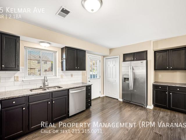 3 BR, 2.5 BA Apartment 25 Kelmar Ave, Malvern, PA 19355