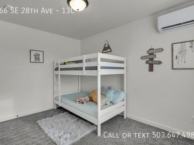 3 BR, 2.5 BA Apartment 266 SE 28th Ave, Albany, OR 97322
