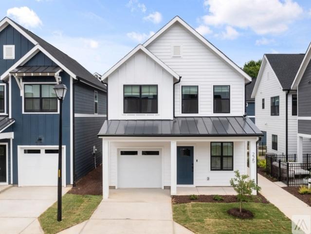 3 BR, 2.5 BA Apartment 260 Asher Hills Court, Raleigh, NC 27601