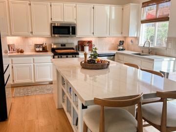 3 BR, 2.5 BA Apartment 27027 Sunningdale Way, Valley Center, CA 92082