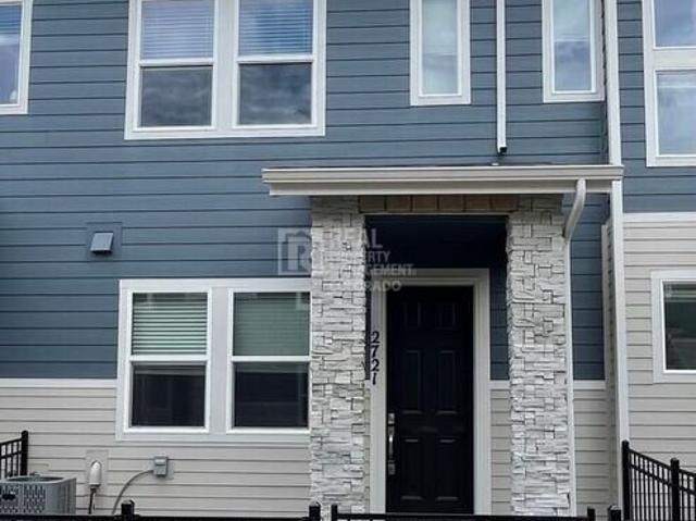 3 BR, 2.5 BA Apartment 2721 Bear Springs Cir, Longmont, CO 80503