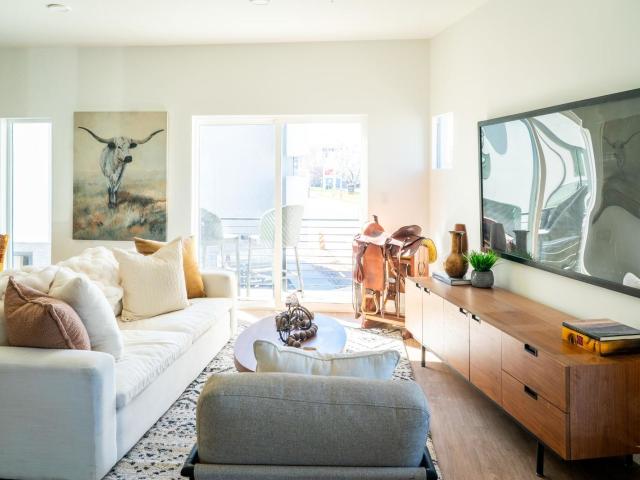 3 BR, 2.5 BA Apartment 2895 S Highland Dr. Unit B 20, Salt Lake City, UT 84106