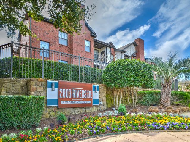 3 BR, 2.5 BA Apartment 2803 Riverside Parkway Unit 5302, Grand Prairie, TX 75050