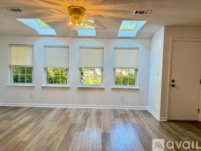 3 BR, 2.5 BA Apartment 28 Macotera Place, Unit Coronado, Hot Springs Village, AR 71909