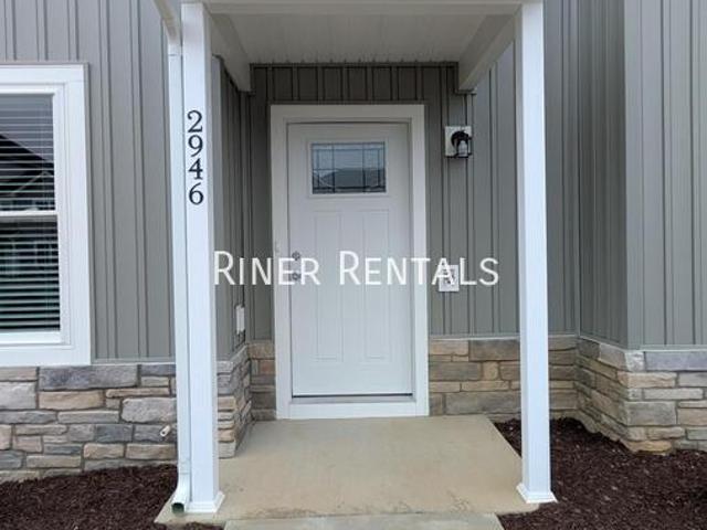 3 BR, 2.5 BA Apartment 2946 Locust Grove, Harrisonburg, VA 22801