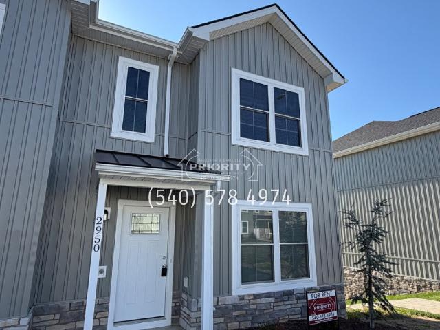 3 BR, 2.5 BA Apartment 2950 Locust Grove Court, Harrisonburg, VA 22801