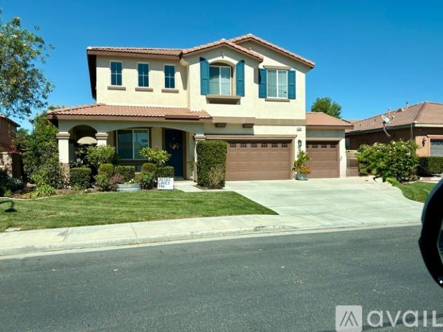 3 BR, 2.5 BA Apartment 29168 Gooseneck Trail, Menifee, CA 92584