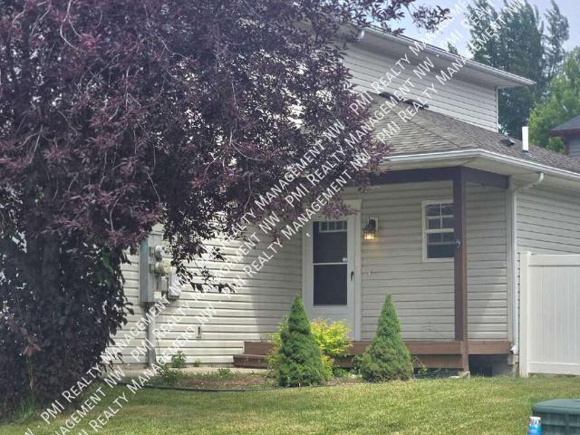 3 BR, 2.5 BA Apartment 29 Stratford Drive, Kalispell, MT 59901