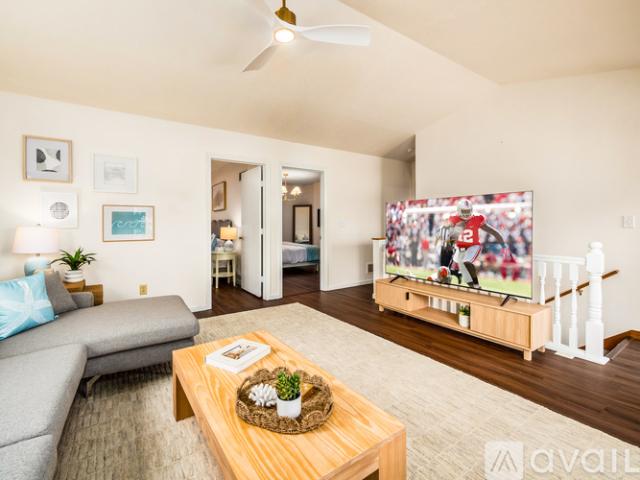 3 BR, 2.5 BA Apartment 305 Ridgeway Dr, Howard, OH 43028