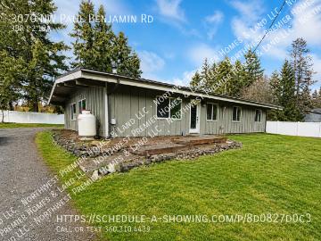 3 BR, 2.5 BA Apartment 3070 NW Paul Benjamin Rd, Bremerton, WA 98312