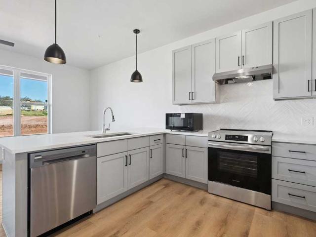 3 BR, 2.5 BA Apartment 3100 North Sooner Road Unit 17, Edmond, OK 73003