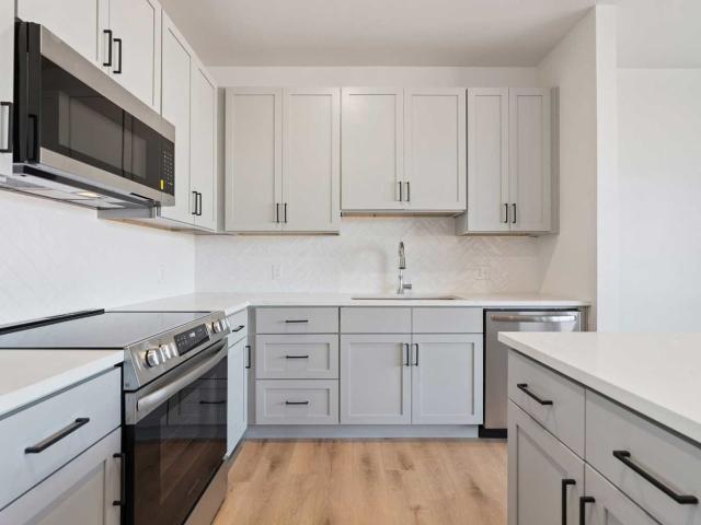 3 BR, 2.5 BA Apartment 3100 North Sooner Road Unit 10, Edmond, OK 73003