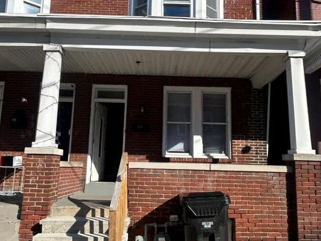 3 BR, 2.5 BA Apartment 320 Maclay St, Harrisburg, PA 17110