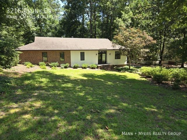 3 BR, 2.5 BA Apartment 3216 Cluny Dr, Fayetteville, NC 28303