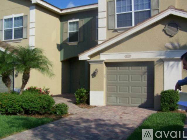 3 BR, 2.5 BA Apartment 3231 Cottonwood Bend, Unit 3231, Fort Myers, FL 33905