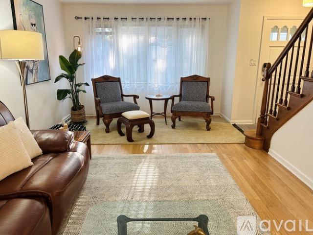3 BR, 2.5 BA Apartment 335 Scott Street, Unit 335, Lake Forest, IL 60045