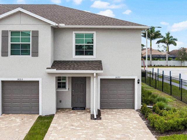 3 BR, 2.5 BA Apartment 3330 Soluna Loop Unit 1232413, Naples, FL 34120