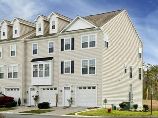 3 BR, 2.5 BA Apartment 35829 S Gloucester Cir, Unit 35829, Long Neck, DE 19966