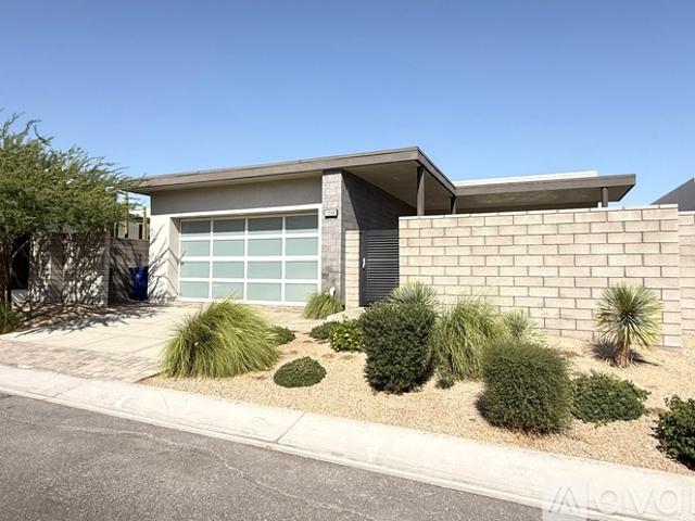 3 BR, 2.5 BA Apartment 3588 Ambassador Drive, Palm Springs, CA 92262