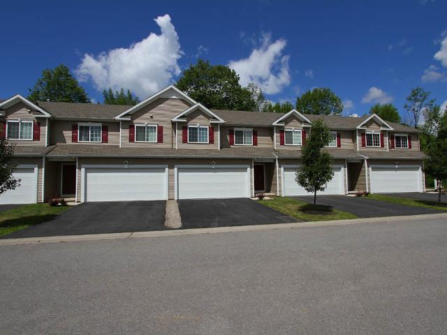 3 BR, 2.5 BA Apartment 38 Arthurian Way, N. Chili, NY 14514