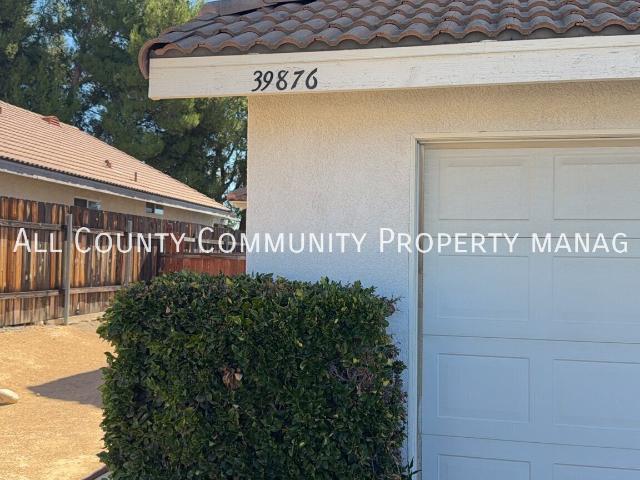 3 BR, 2.5 BA Apartment 39876 Tanager Trail, Murrieta, CA 92562