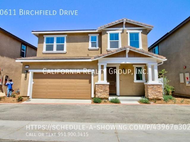 3 BR, 2.5 BA Apartment 40611 Birchfield Drive, Temecula, CA 92591