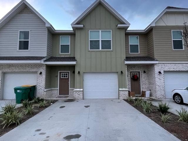 3 BR, 2.5 BA Apartment 400 Mattie M Kelly Blvd Unit 67, Destin, FL 32541
