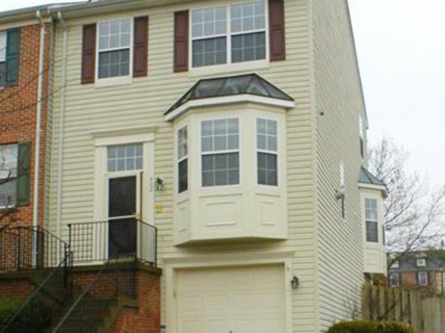 3 BR, 2.5 BA Apartment 402 Silverbell Terrace Northeast, Unit 1, Leesburg, VA 20176
