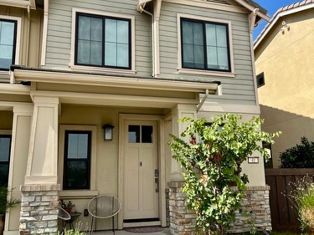 3 BR, 2.5 BA Apartment 41 West Dunne Avenue, Unit 41, Morgan Hill, CA 95037