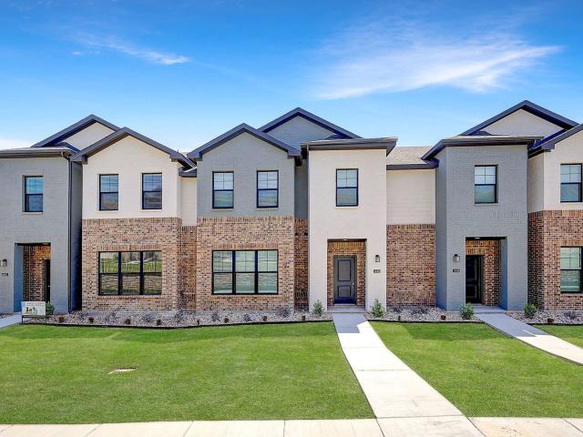 3 BR, 2.5 BA Apartment 426 Willow Crossing East Unit 456, Aledo, TX 76008