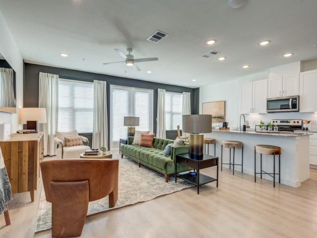 3 BR, 2.5 BA Apartment 4510 N Loop 1604 E Unit 3001, San Antonio, TX 78247