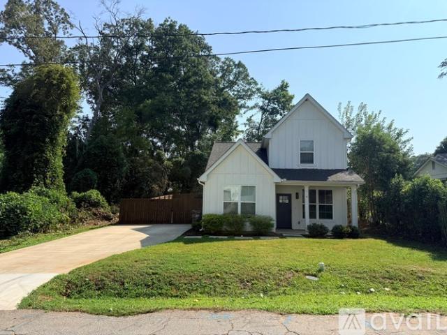 3 BR, 2.5 BA Apartment 4 Plum Drive, Greenville, SC 29605