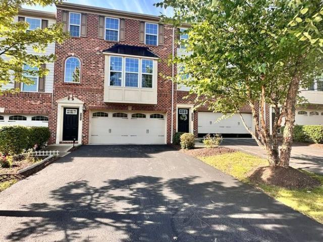 3 BR, 2.5 BA Apartment 505 Rosecliff Road, Wexford, PA 15090