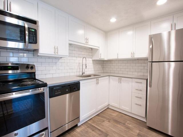 3 BR, 2.5 BA Apartment 5000 S Lincoln Trace Ave S Unit 2905, Smyrna, GA 30080