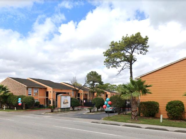 3 BR, 2.5 BA Apartment 5001 Aldine Mail Route Road Unit 035, Houston, TX 77039