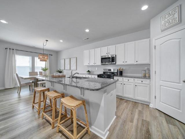 3 BR, 2.5 BA Apartment 517 Stephen Foster Way Unit 505, Indian Trail, NC 28079