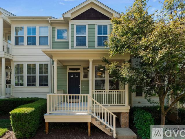 3 BR, 2.5 BA Apartment 513 Village Loop Drive, Unit 1, Apex, NC 27502