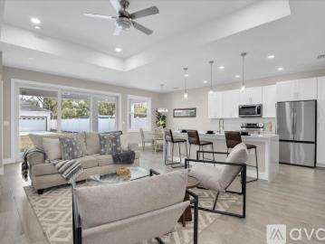 3 BR, 2.5 BA Apartment 5341 71st Way N, St. Petersburg, FL 33709