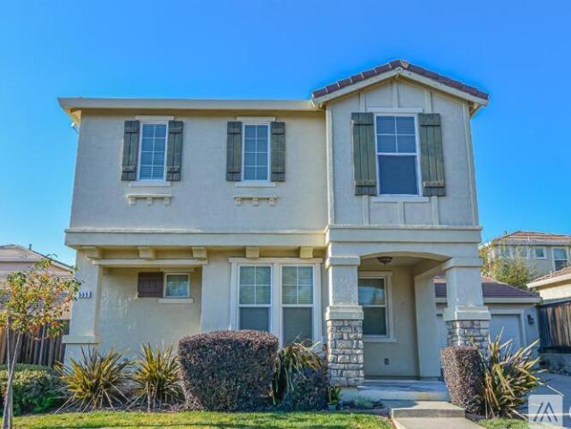 3 BR, 2.5 BA Apartment 559 Given St, Folsom, CA 95630