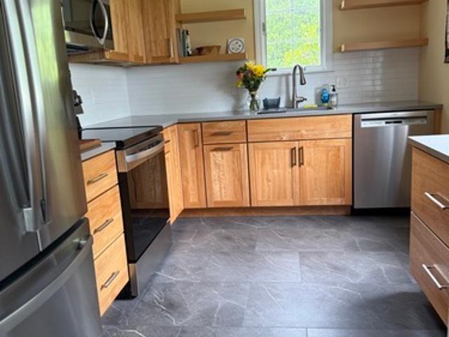 3 BR, 2.5 BA Apartment 56 Hilltop Place, Unit 56 Hilltop, New London, NH 03257