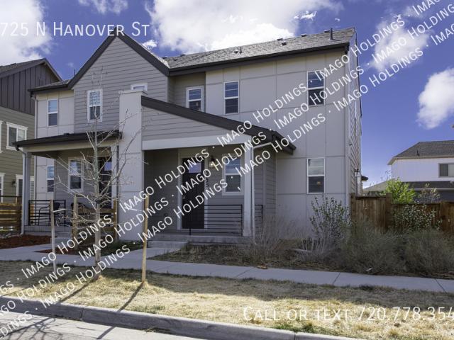 3 BR, 2.5 BA Apartment 5725 N Hanover St, Denver, CO 80238