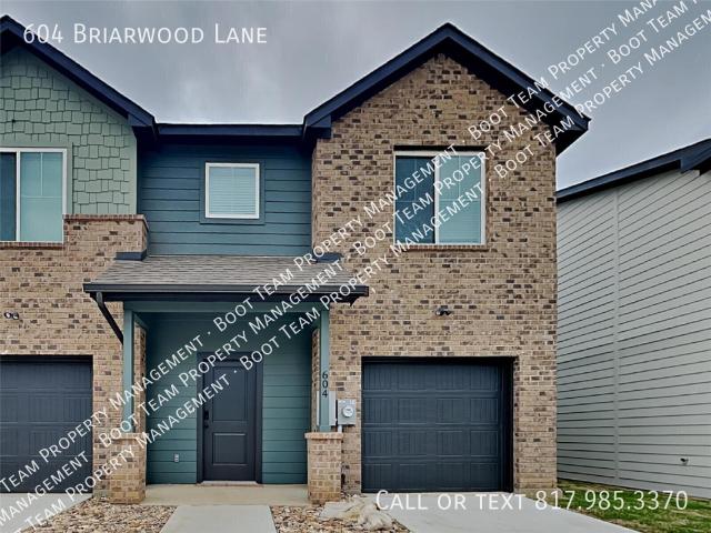 3 BR, 2.5 BA Apartment 604 Briarwood Lane, Forest Hill, TX 76140