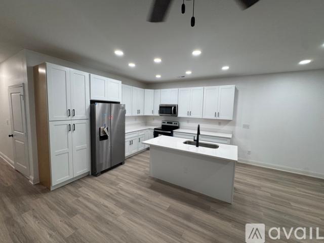3 BR, 2.5 BA Apartment 608 Adams St, Unit 1, Lexington, NC 27292