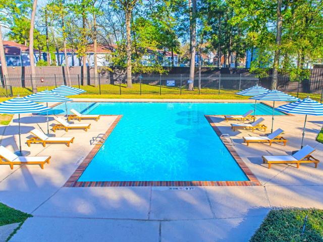 3 BR, 2.5 BA Apartment 601 Cypress Station Dr. Unit 1403, Houston, TX 77090