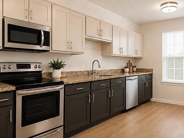 3 BR, 2.5 BA Apartment 6244 Trumpeter Lane Unit 3181 Canvasback Lane, Ypsilanti, MI 48197