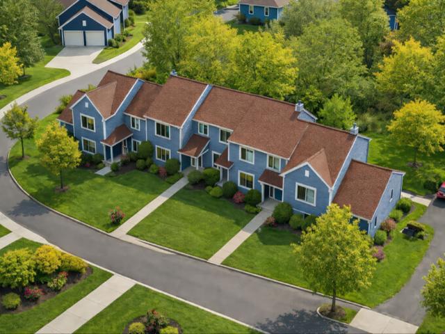 3 BR, 2.5 BA Apartment 6423 Silverbrook West Unit 6170W, West Bloomfield, MI 48322