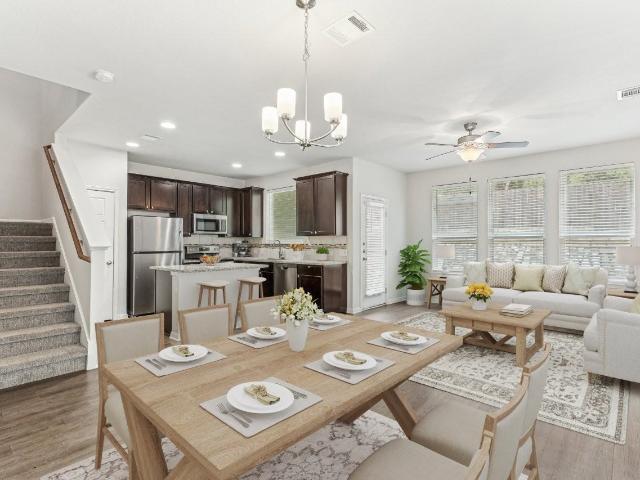 3 BR, 2.5 BA Apartment 6508 Steep Cactus Trl Unit 11, Austin, TX 78735