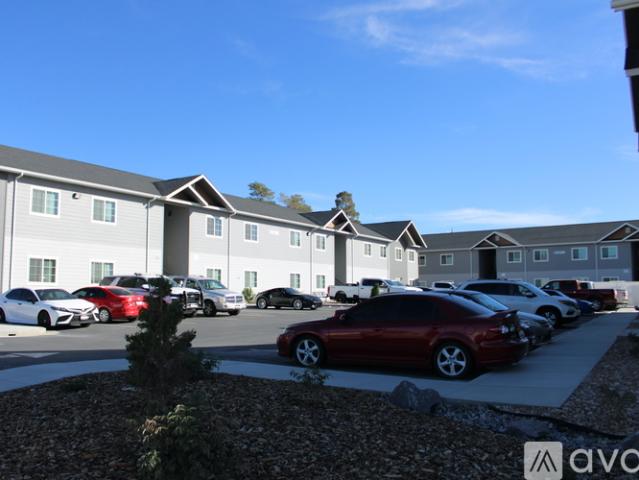 3 BR, 2.5 BA Apartment 665 Heyburn Avenue West, Unit 2101, Twin Falls, ID 83301